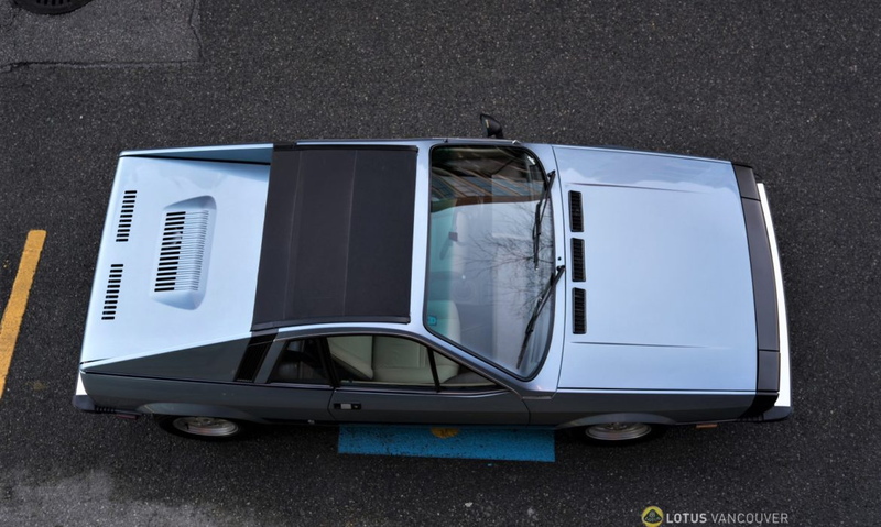 Illustration for article titled At CAN$15,000, Would You Willingly Be The Frog To This 1976 Lancia Scorpion?